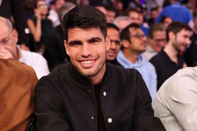 射门还是配 射门还是配